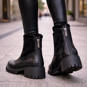 Lamica Black Leather Lug Sole Ankle Boots UNWORN 8.5 Made in Italy NWOB